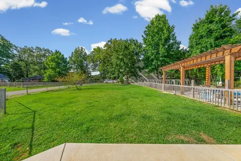 2154 N Meadow Drive Clarksville TN 37043