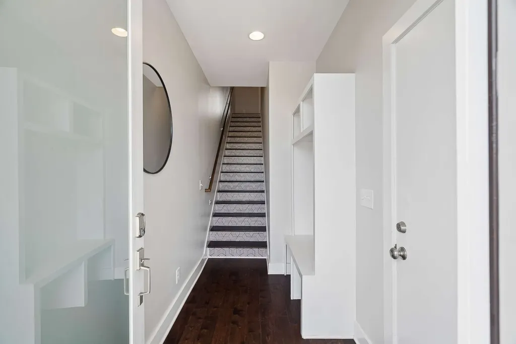 68 Fern Avenue Nashville TN 37207