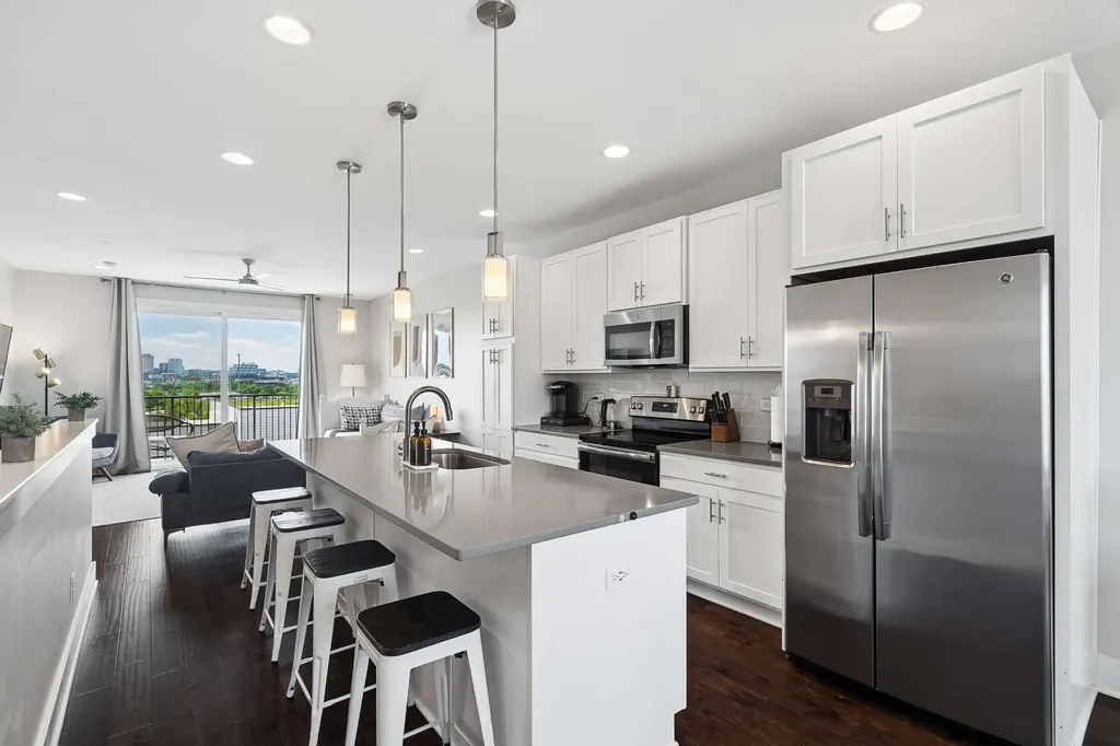68 Fern Avenue Nashville TN 37207