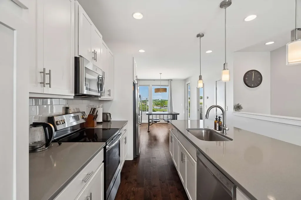 68 Fern Avenue Nashville TN 37207