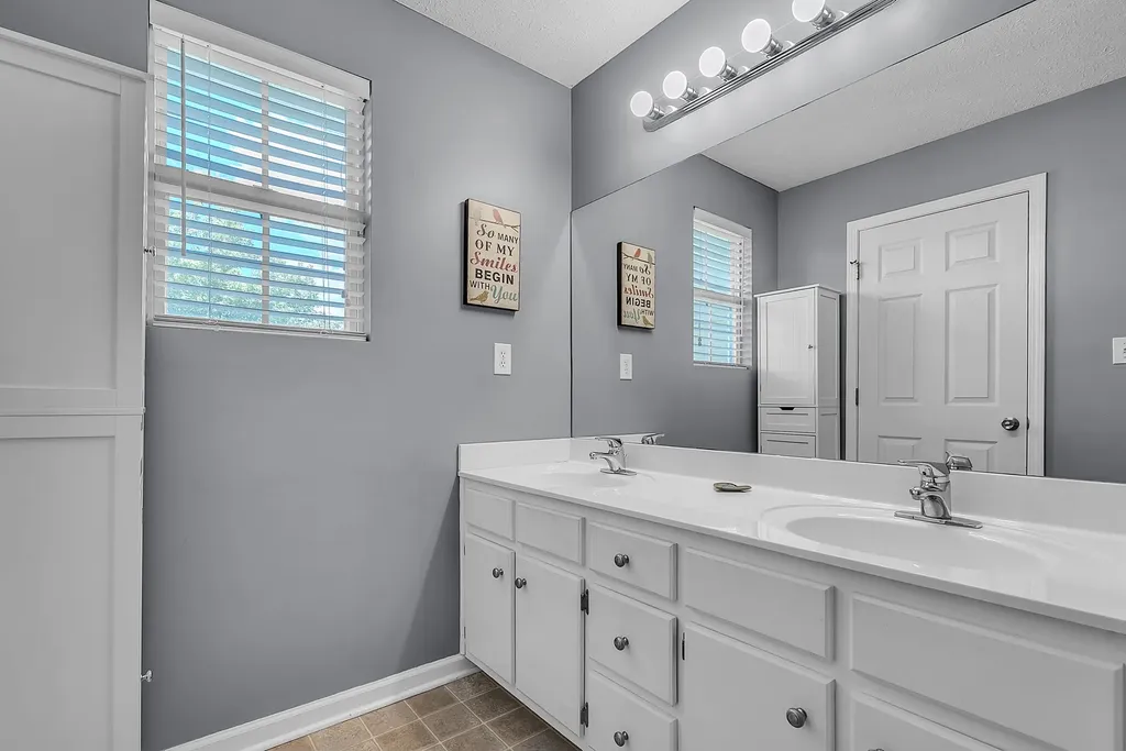 503 Melanie Drive Lebanon TN 37087