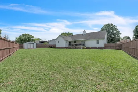 503 Melanie Drive Lebanon TN 37087