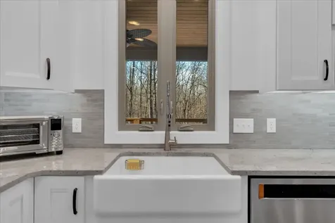 414 Watercolor Drive Sparta TN 38583