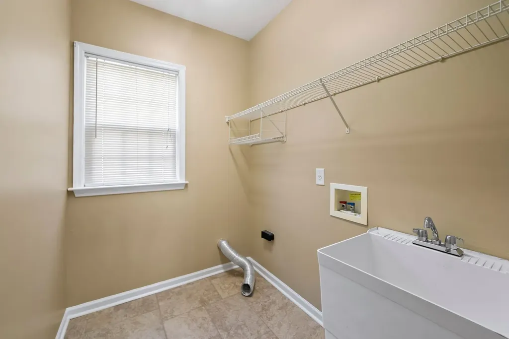 1664 W Wilson Boulevard Mount Juliet TN 37122