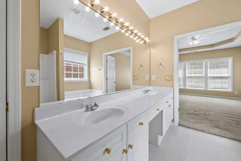 1664 W Wilson Boulevard Mount Juliet TN 37122