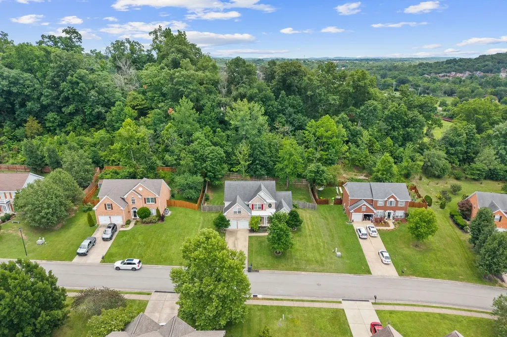 1664 W Wilson Boulevard Mount Juliet TN 37122