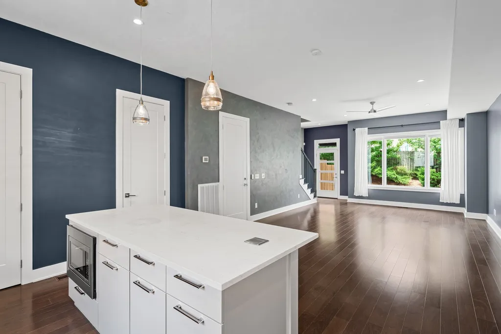 239 White Bridge Pike Nashville TN 37209