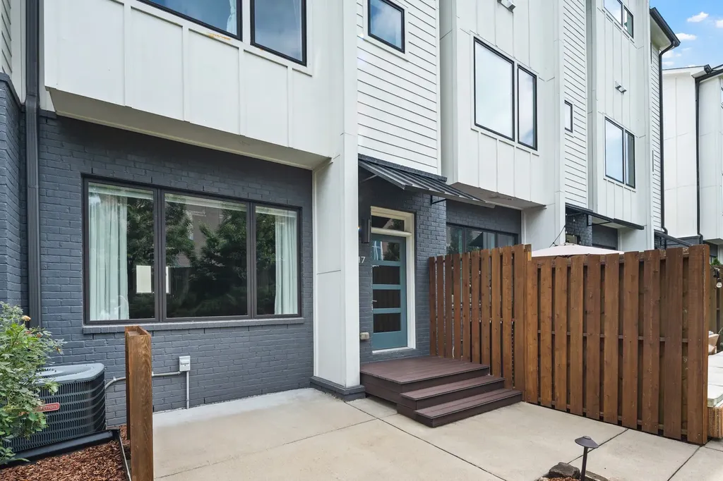 239 White Bridge Pike Nashville TN 37209