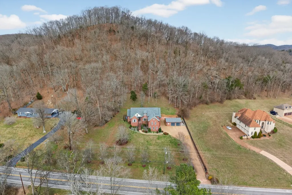 4952 Clarksville Highway Whites Creek TN 37189