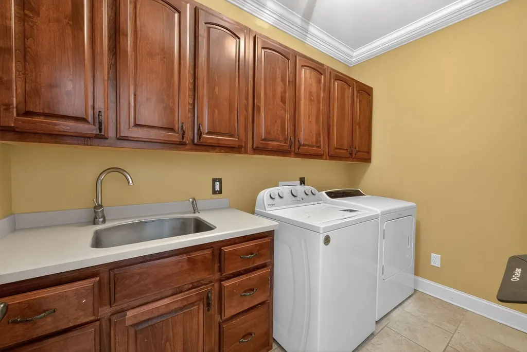 4952 Clarksville Highway Whites Creek TN 37189