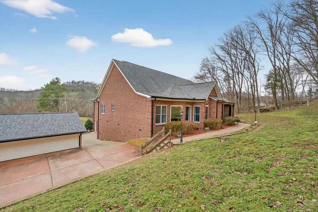 4952 Clarksville Highway Whites Creek TN 37189