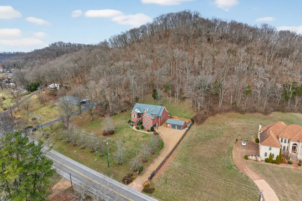 4952 Clarksville Highway Whites Creek TN 37189