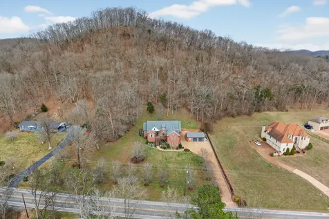 4952 Clarksville Highway Whites Creek TN 37189