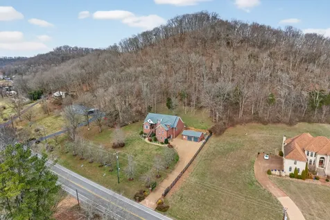 4952 Clarksville Highway Whites Creek TN 37189