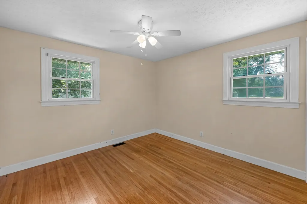 813 W Spring Street Lebanon TN 37087