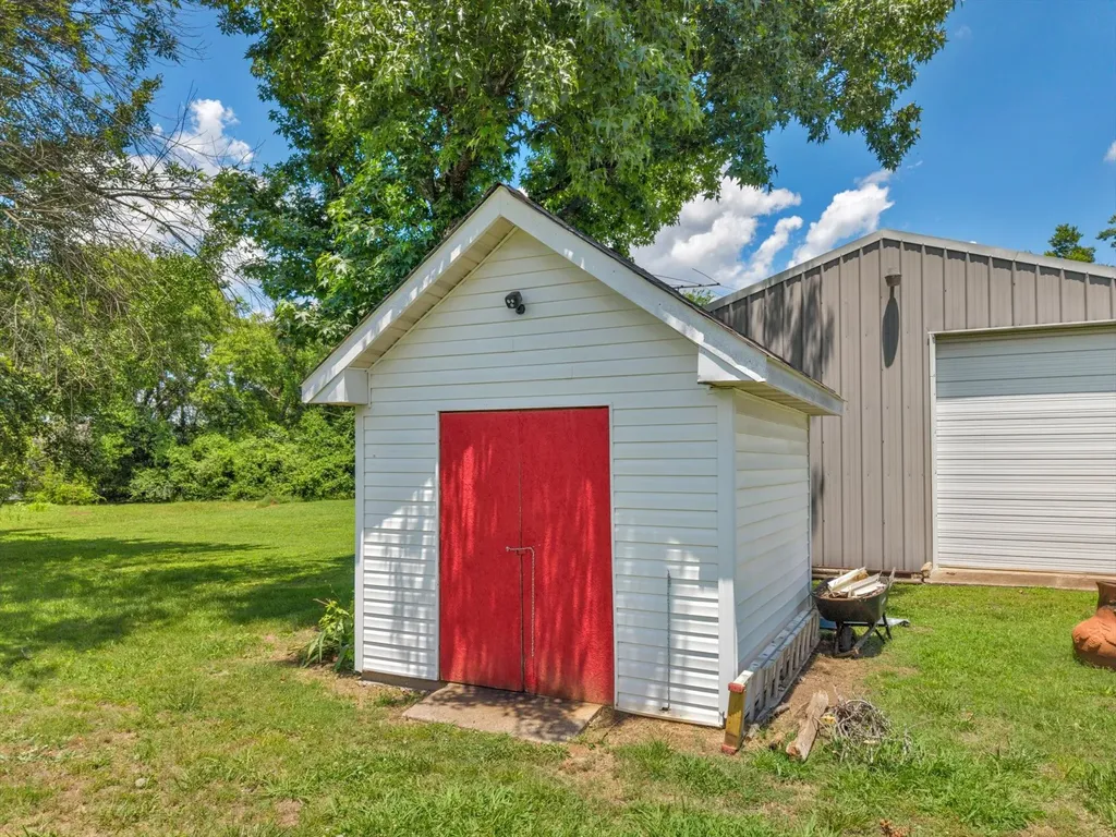 813 W Spring Street Lebanon TN 37087