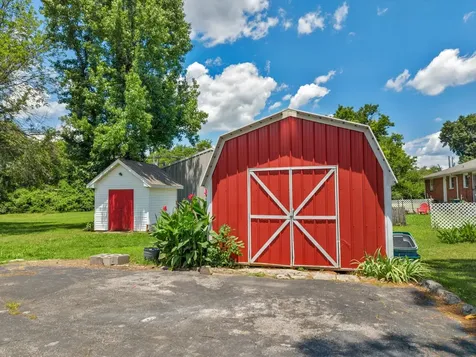 813 W Spring Street Lebanon TN 37087