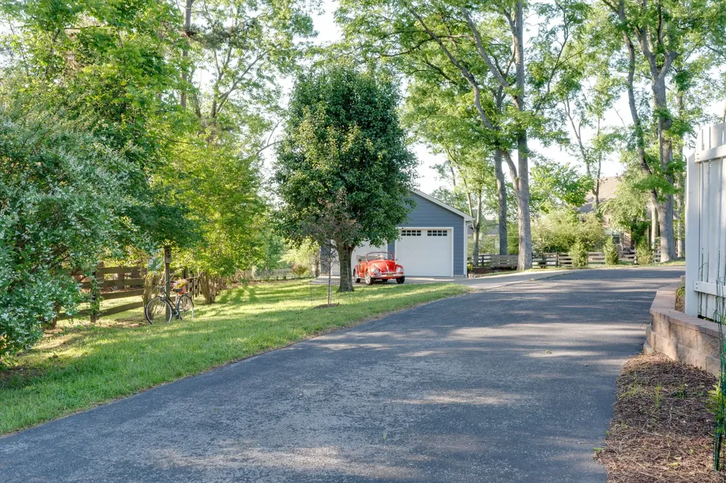 105 Trout Valley Drive Hendersonville TN 37075