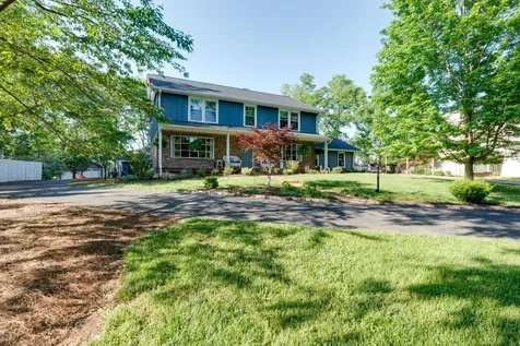 105 Trout Valley Drive Hendersonville TN 37075
