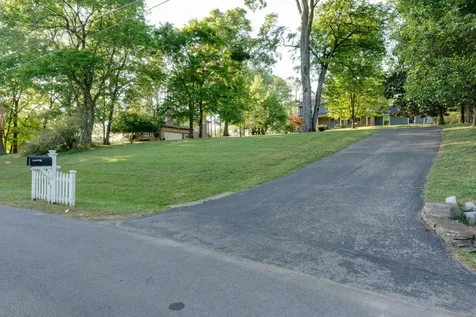 105 Trout Valley Drive Hendersonville TN 37075