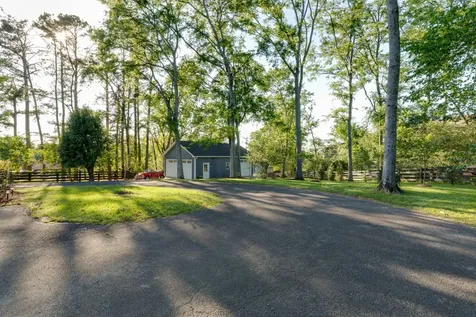 105 Trout Valley Drive Hendersonville TN 37075