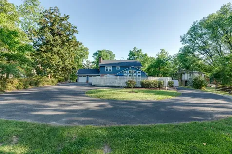 105 Trout Valley Drive Hendersonville TN 37075