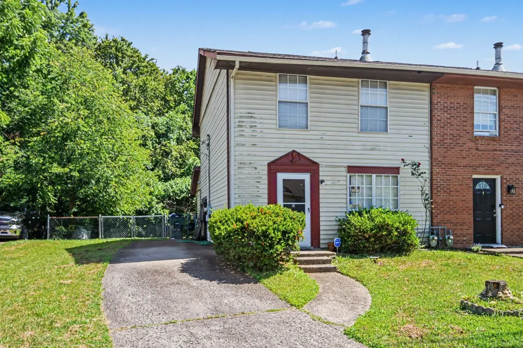 821 Netherlands Drive Hermitage TN 37076