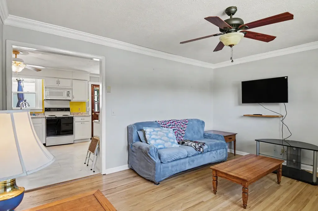 8008 Bonnafair Drive Hermitage TN 37076