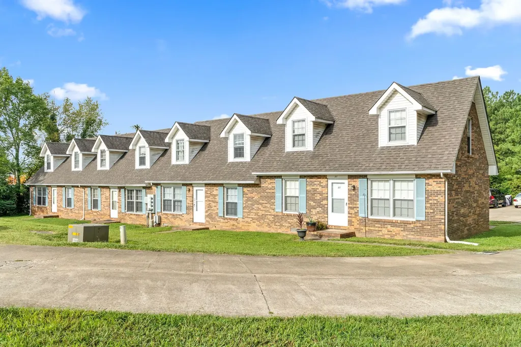 177 Harrier Court Clarksville TN 37042