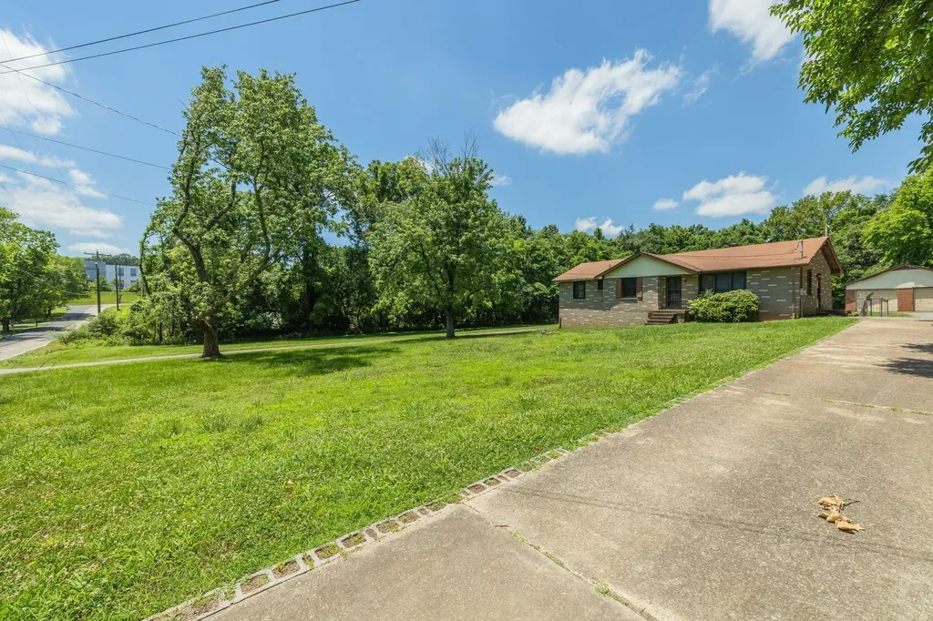 2624 Couchville Pike Nashville TN 37217