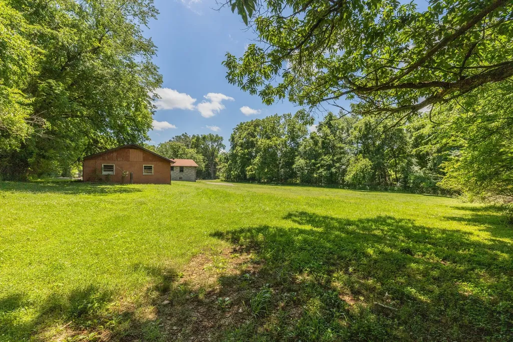 2624 Couchville Pike Nashville TN 37217