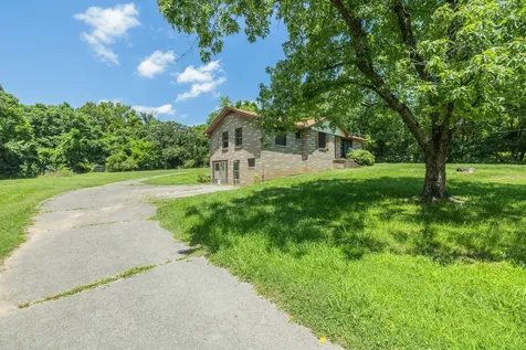 2624 Couchville Pike Nashville TN 37217