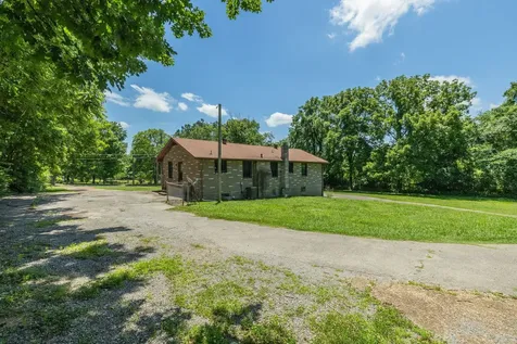 2624 Couchville Pike Nashville TN 37217