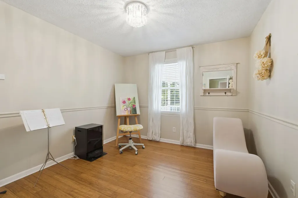1170 Liberty Road Charlotte TN 37036