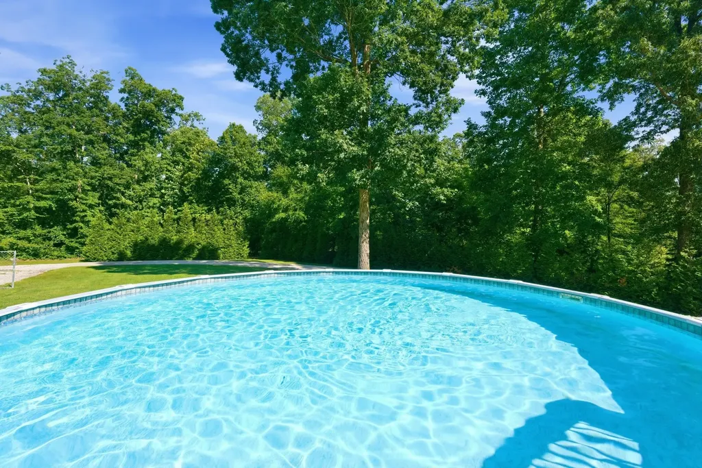 1170 Liberty Road Charlotte TN 37036