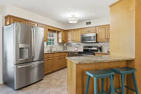 1170 Liberty Road Charlotte TN 37036