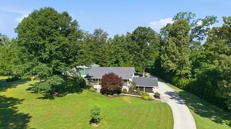 1170 Liberty Road Charlotte TN 37036