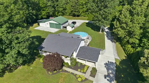1170 Liberty Road Charlotte TN 37036