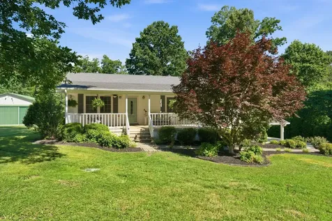 1170 Liberty Road Charlotte TN 37036