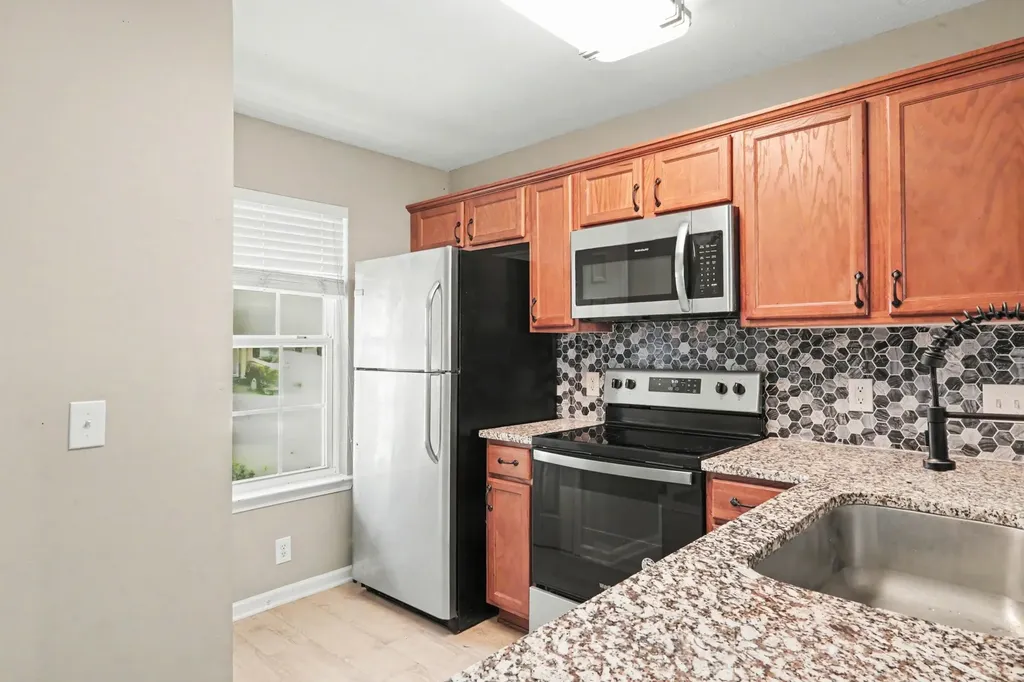 4003 Cody Drive La Vergne TN 37086