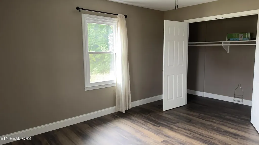 2662 Louisville Road Maryville TN 37801