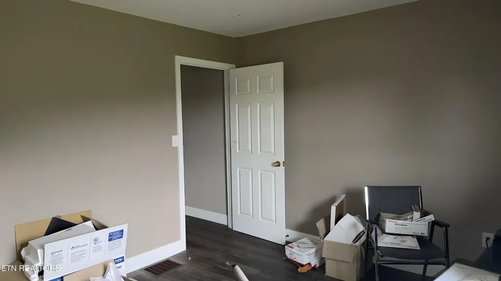 2662 Louisville Road Maryville TN 37801