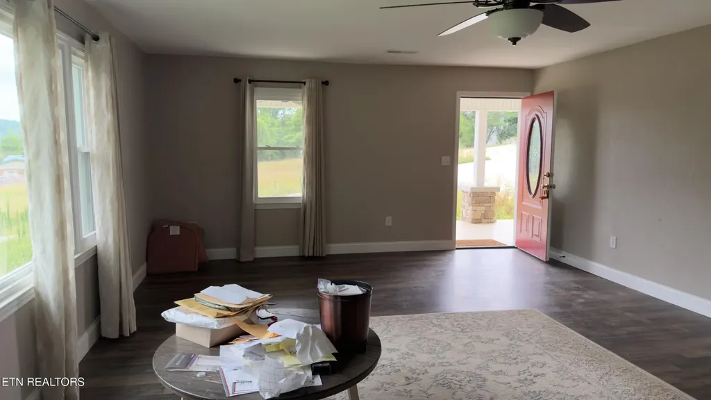2662 Louisville Road Maryville TN 37801