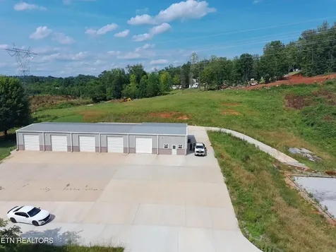 2662 Louisville Road Maryville TN 37801