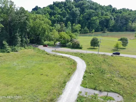 2662 Louisville Road Maryville TN 37801