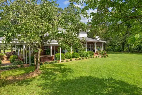 139 Limestone Road Elora TN 37328