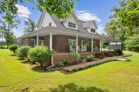 139 Limestone Road Elora TN 37328