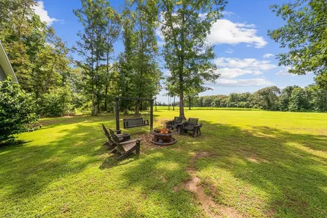 139 Limestone Road Elora TN 37328