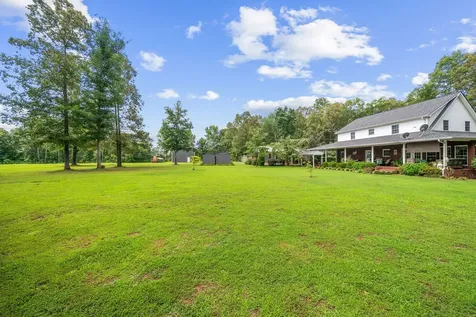 139 Limestone Road Elora TN 37328