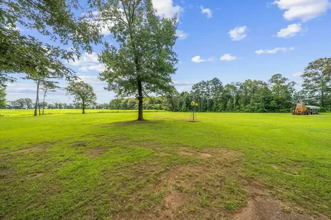 139 Limestone Road Elora TN 37328